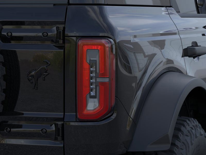 2025 Ford Bronco Outer Banks photo 23
