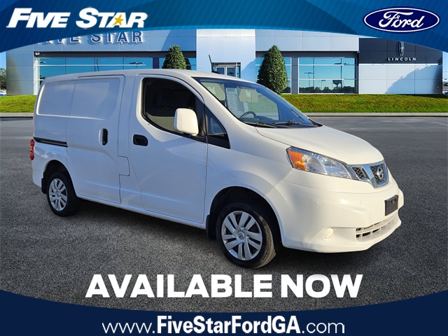 2015 Nissan NV200 SV's photo