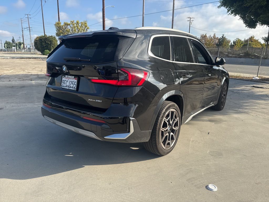 2023 Bmw X1 XDrive28i photo 4