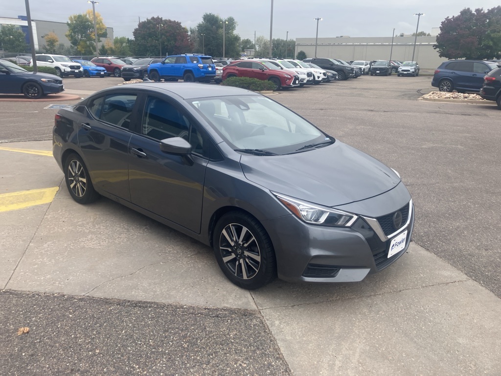 2021 Nissan Versa SV photo 6