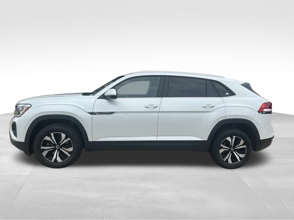 2026 Volkswagen Atlas Cross Sport SE photo 3