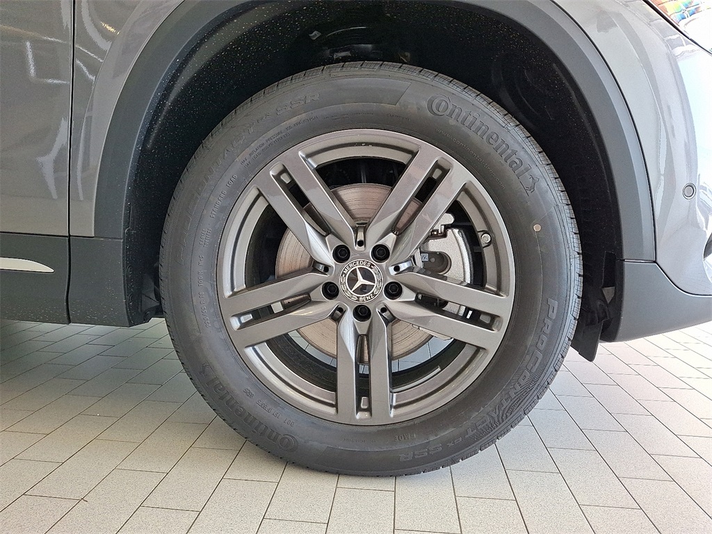 2026 Mercedes Benz GLA 250 4MATIC photo 4