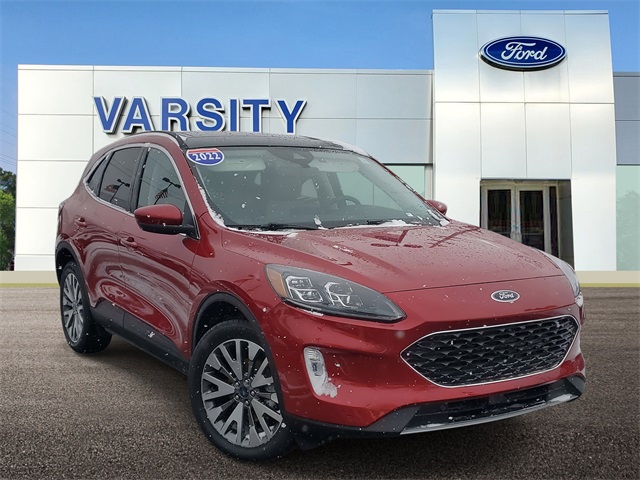 2022 Ford Escape Titanium's photo