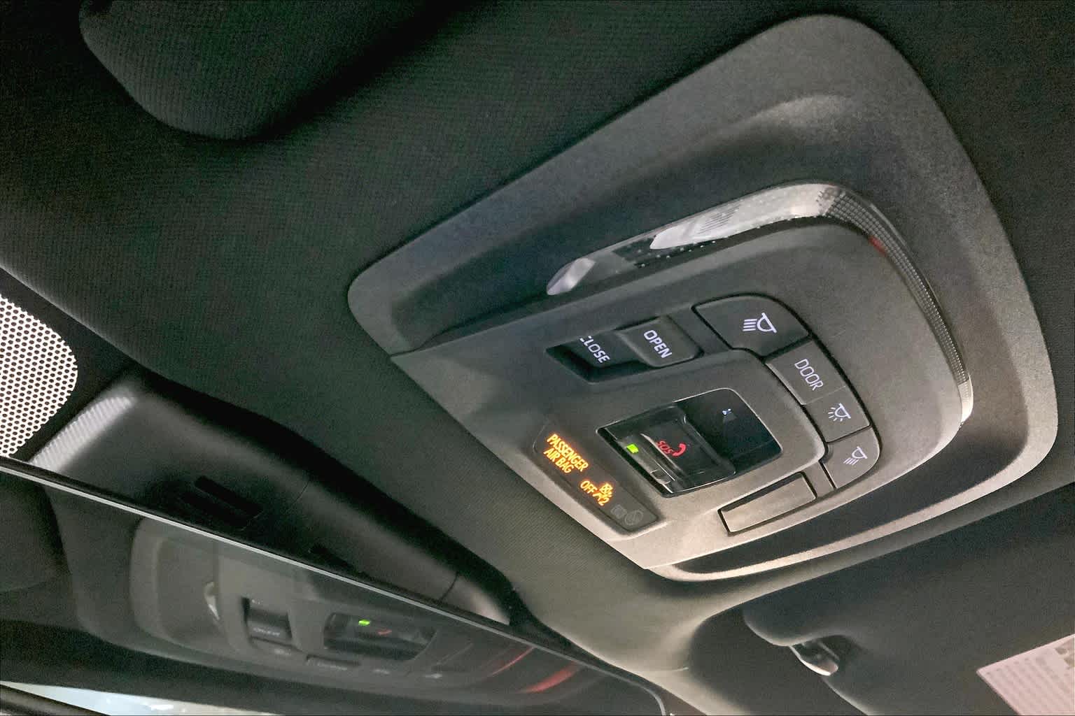 2025 Toyota Crown Platinum photo 17
