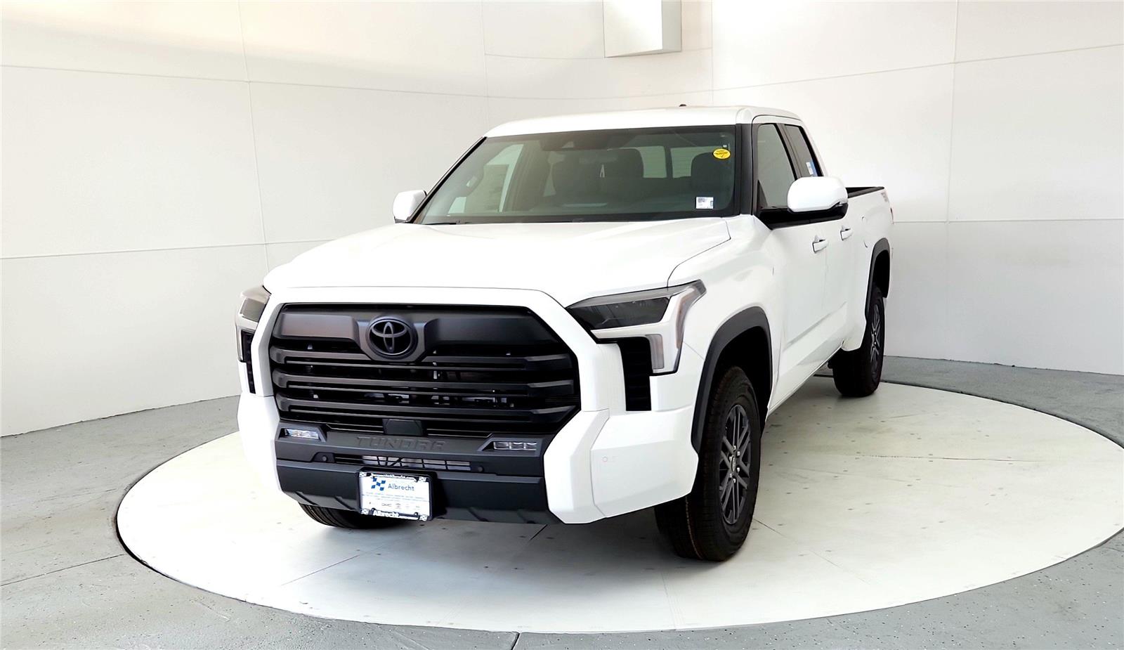 2025 Toyota Tundra SR5 Double Cab photo 3
