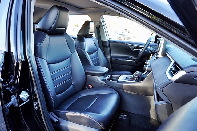 Used 2019 Black Toyota Limited image 11