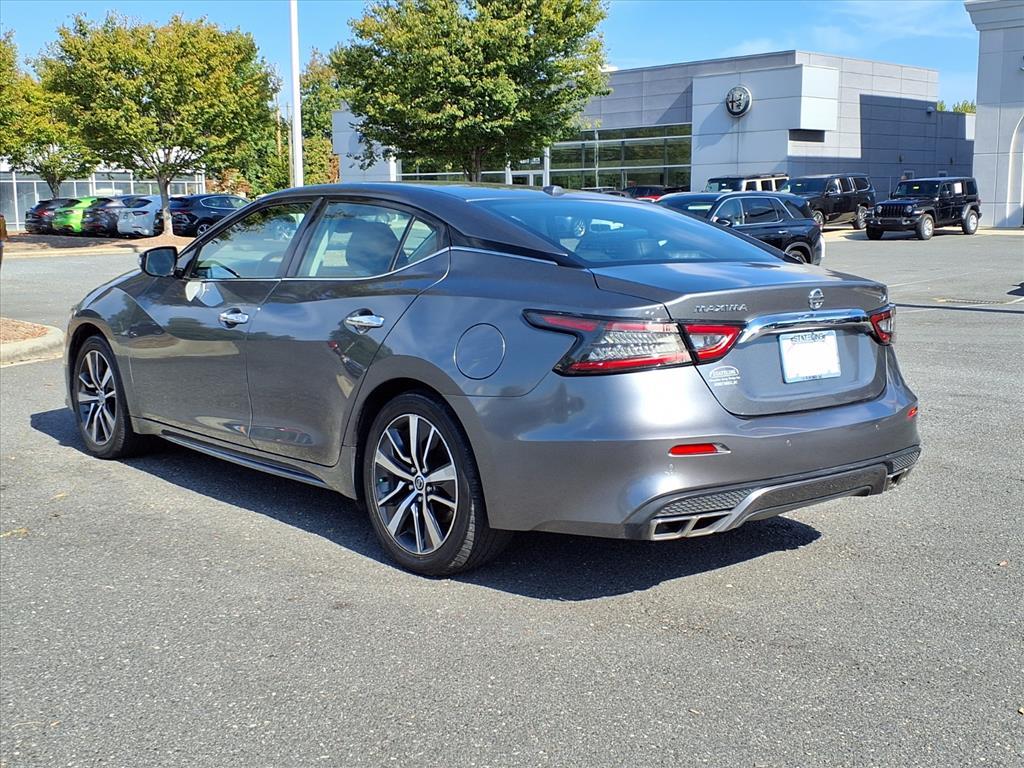 2020 Nissan Maxima SV photo 18