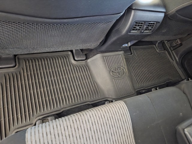 2024 Toyota 4Runner SR5 photo 33