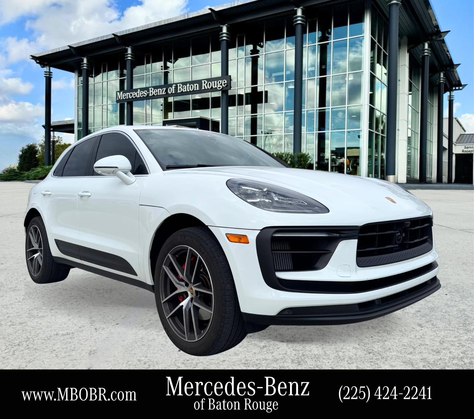 2022 Porsche Macan S's photo