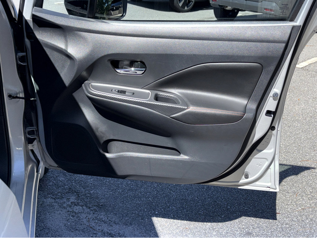 2020 Nissan Versa 1.6 SR photo 11