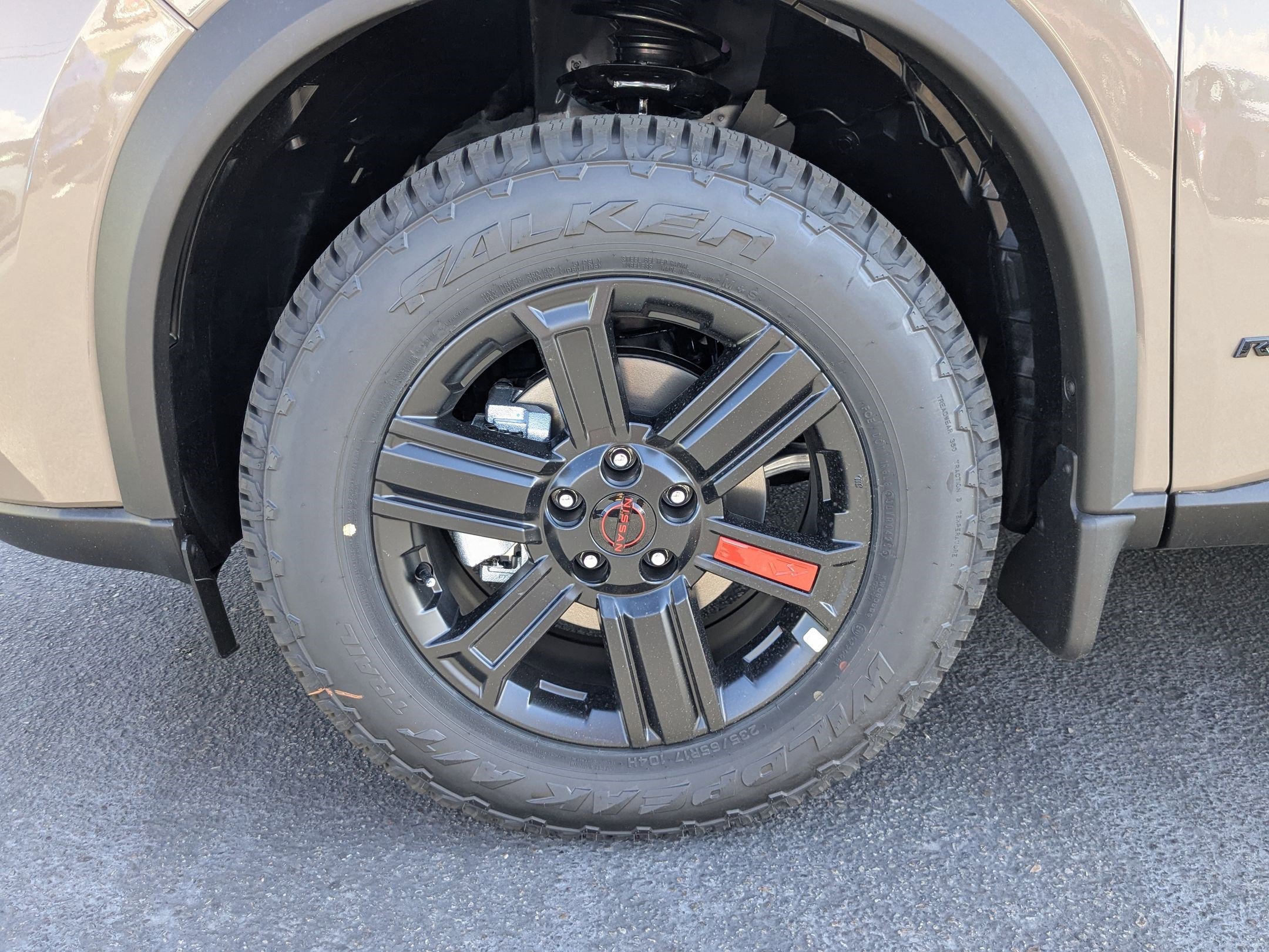 2026 Nissan Rogue SV photo 16