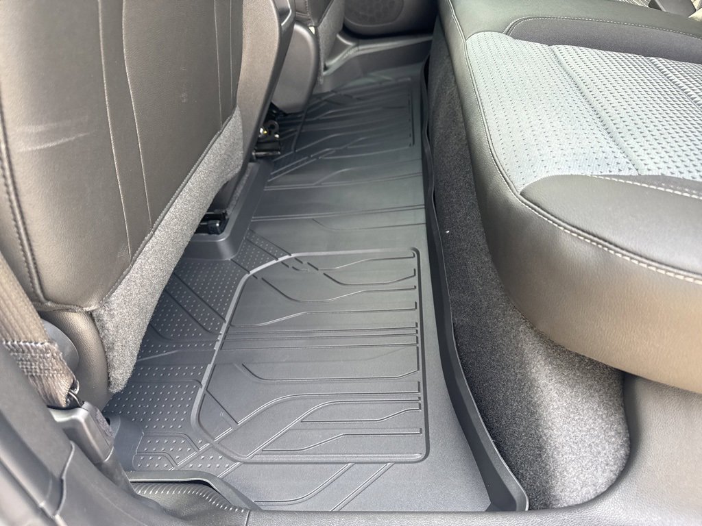 2025 Chevrolet Trax LT photo 19