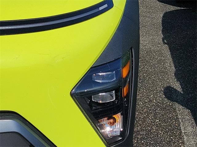 2024 Hyundai Kona SEL photo 4