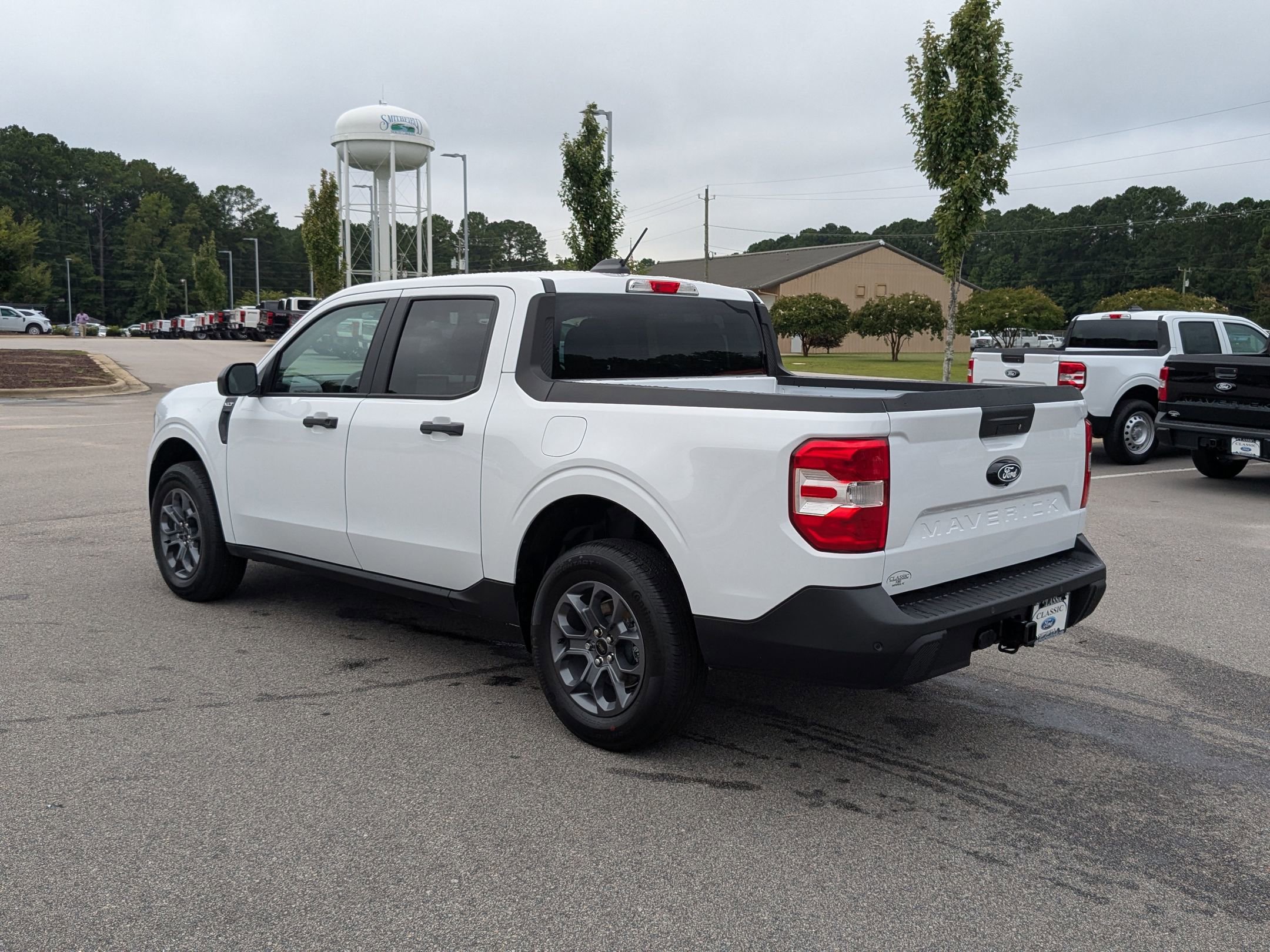 2025 Ford Maverick XLT photo 9