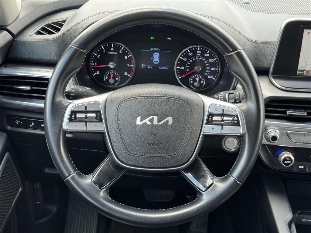 2022 Kia Telluride LX photo 19