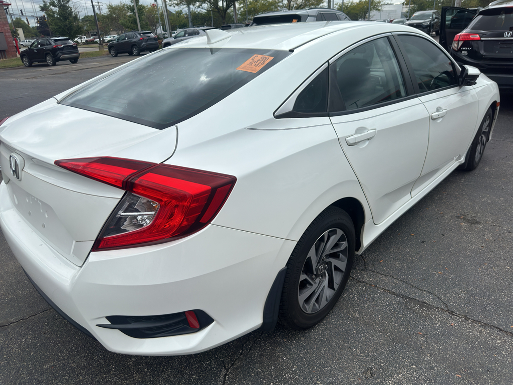 2018 Honda Civic EX photo 4