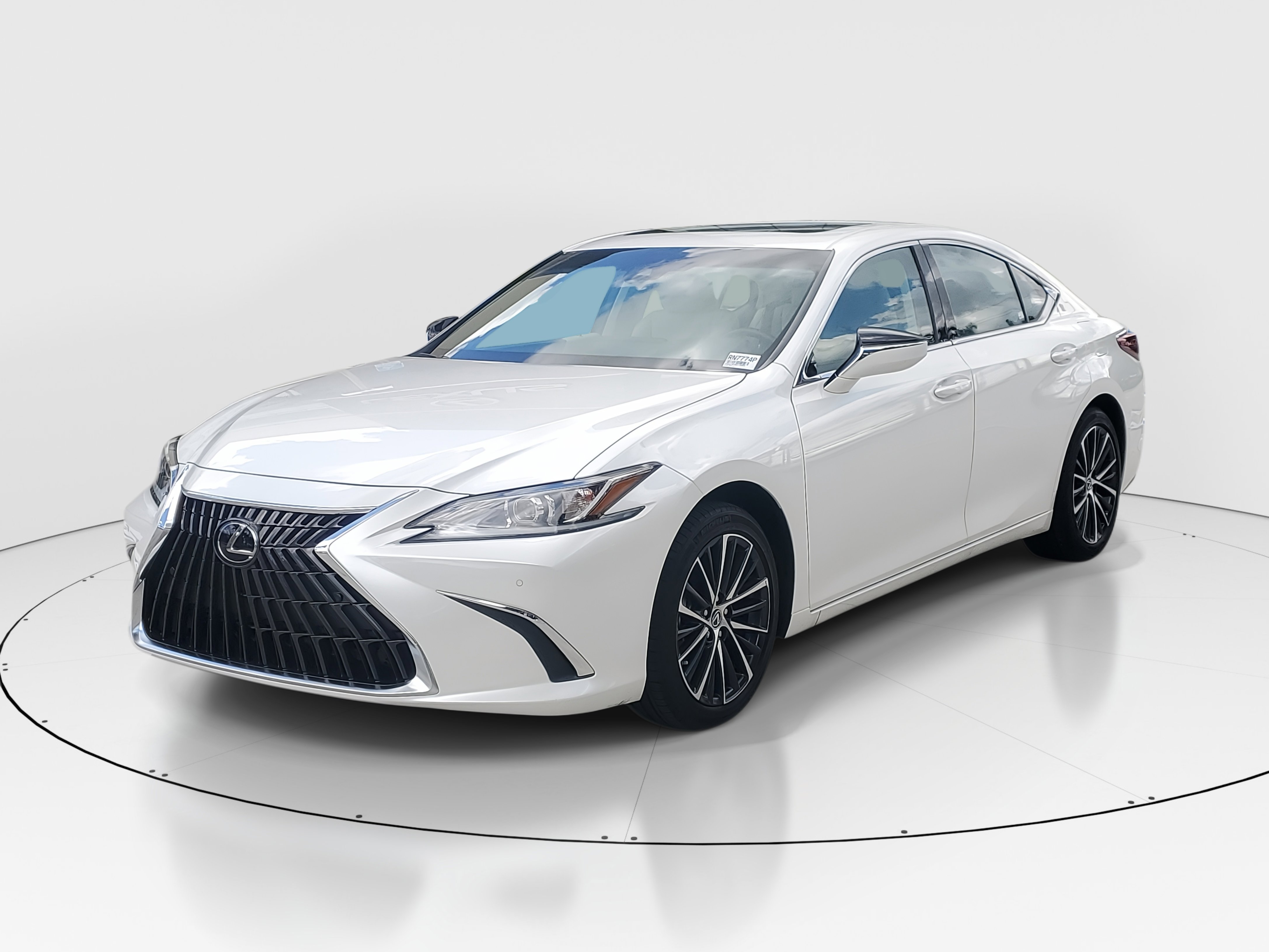2025 Lexus ES Premium photo 5
