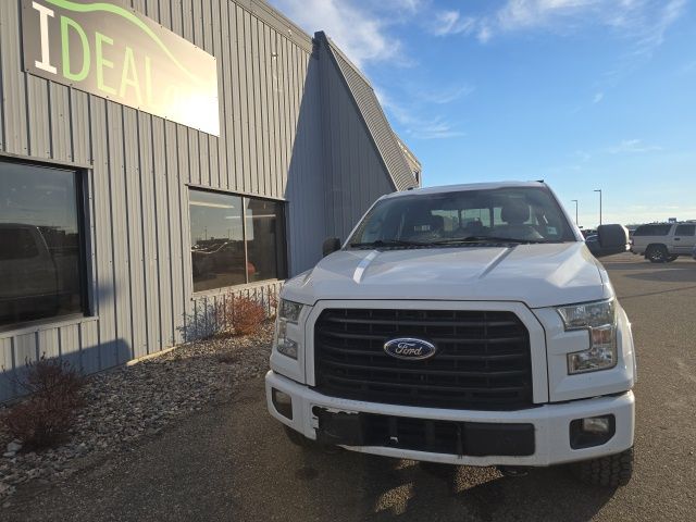 2016 Ford F-150 XLT photo 3