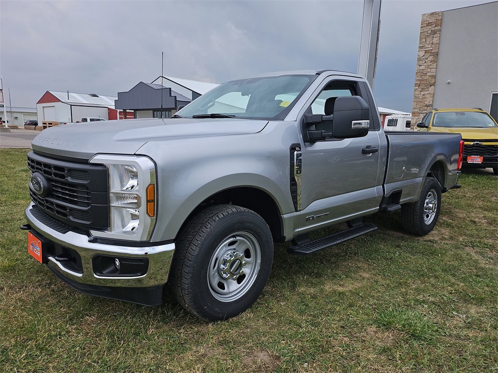 2024 Ford F-350 photo 17