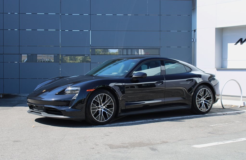 2024 Porsche Taycan Base