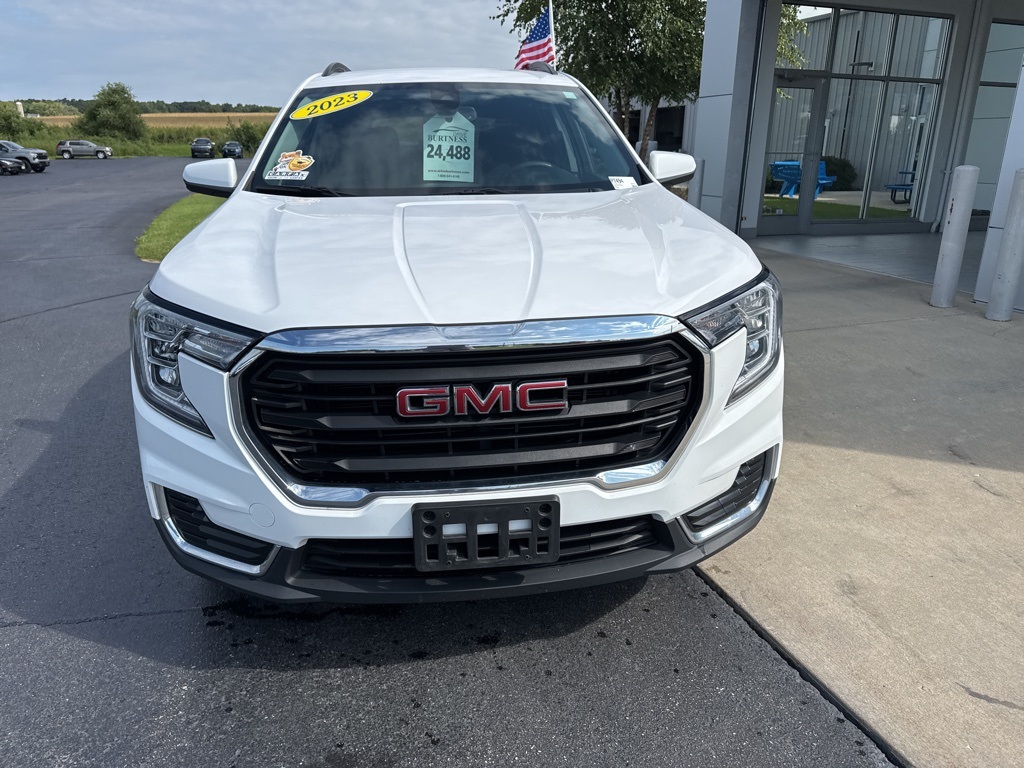 2023 Gmc Terrain SLE photo 2