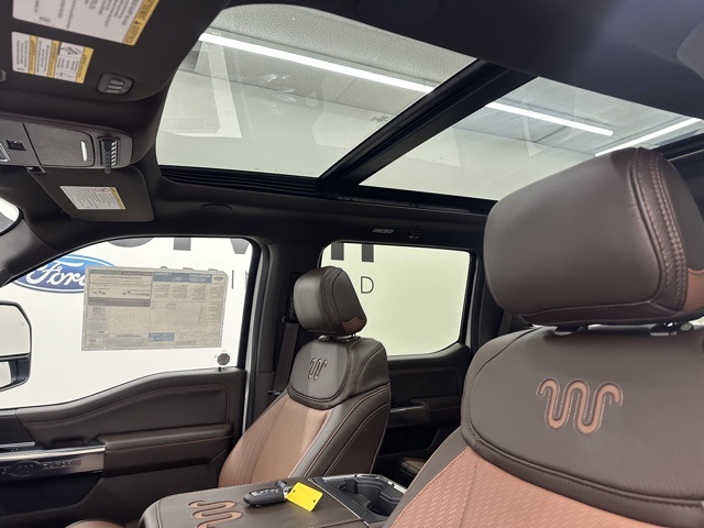 2025 Ford F-350 King Ranch photo 24