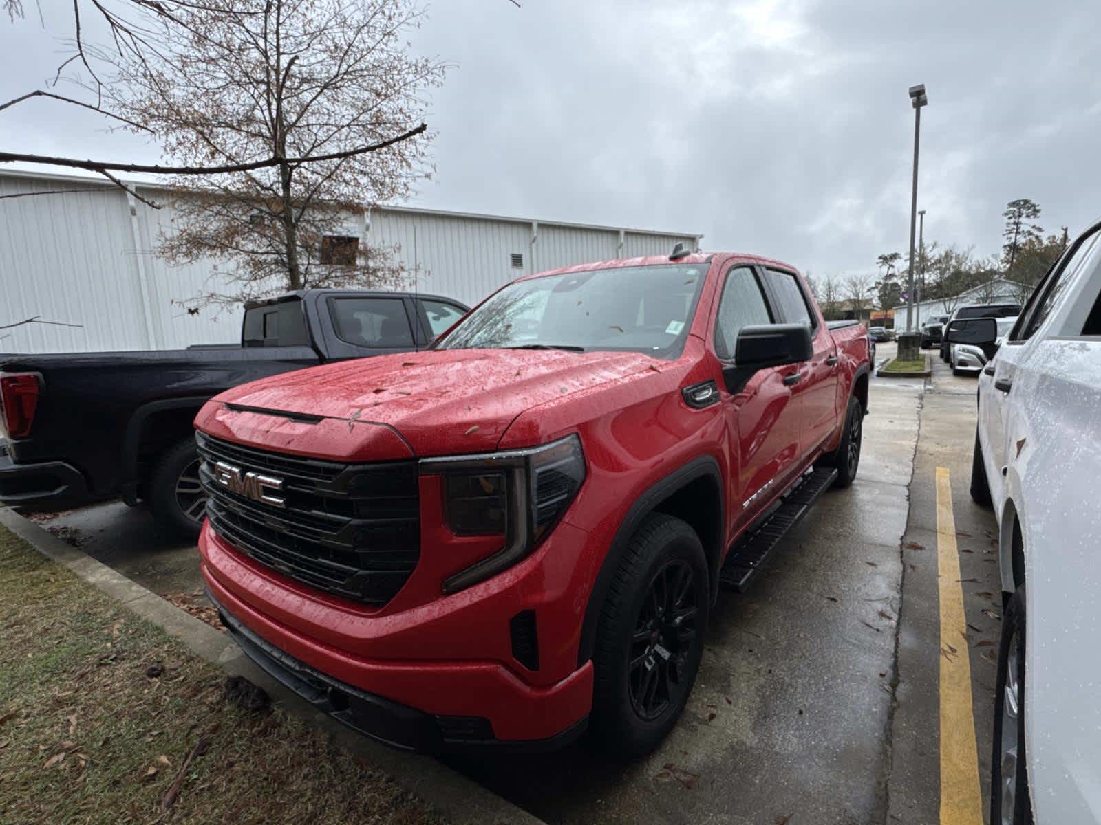 2025 GMC Sierra 1500 Pro's photo