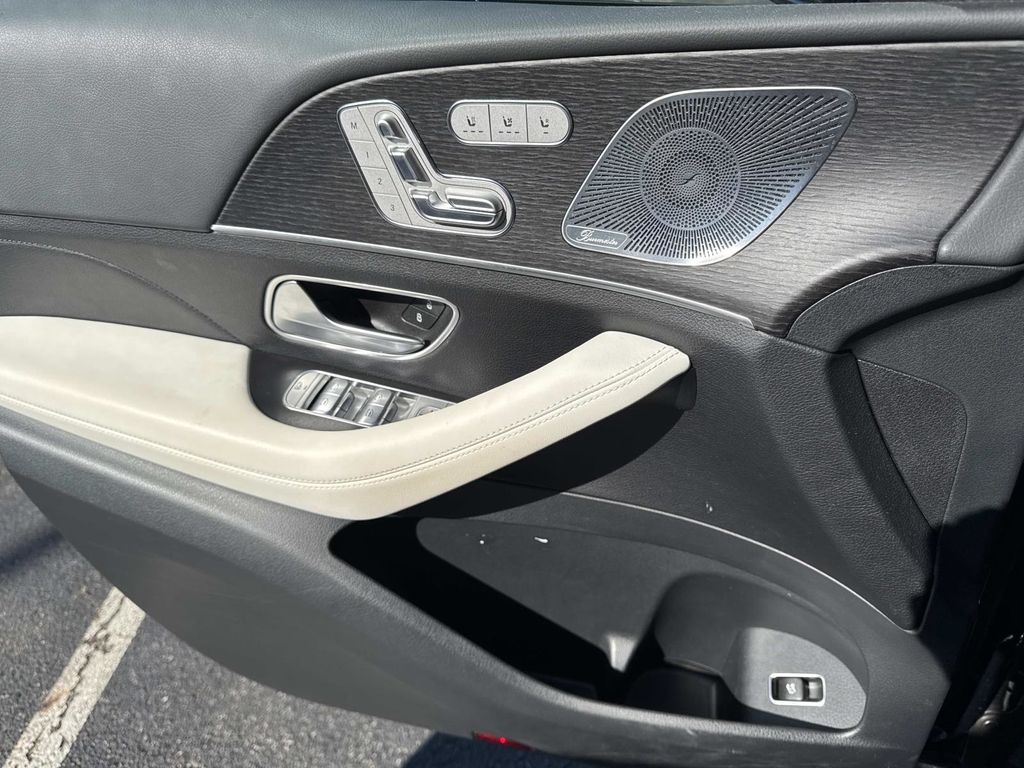 2024 Mercedes Benz GLE 580 4MATIC photo 13