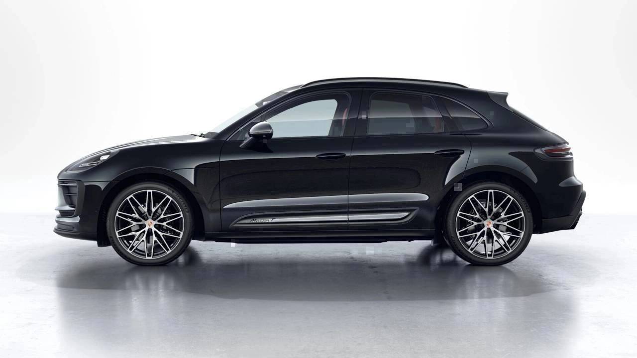 2025 Porsche Macan T photo 2
