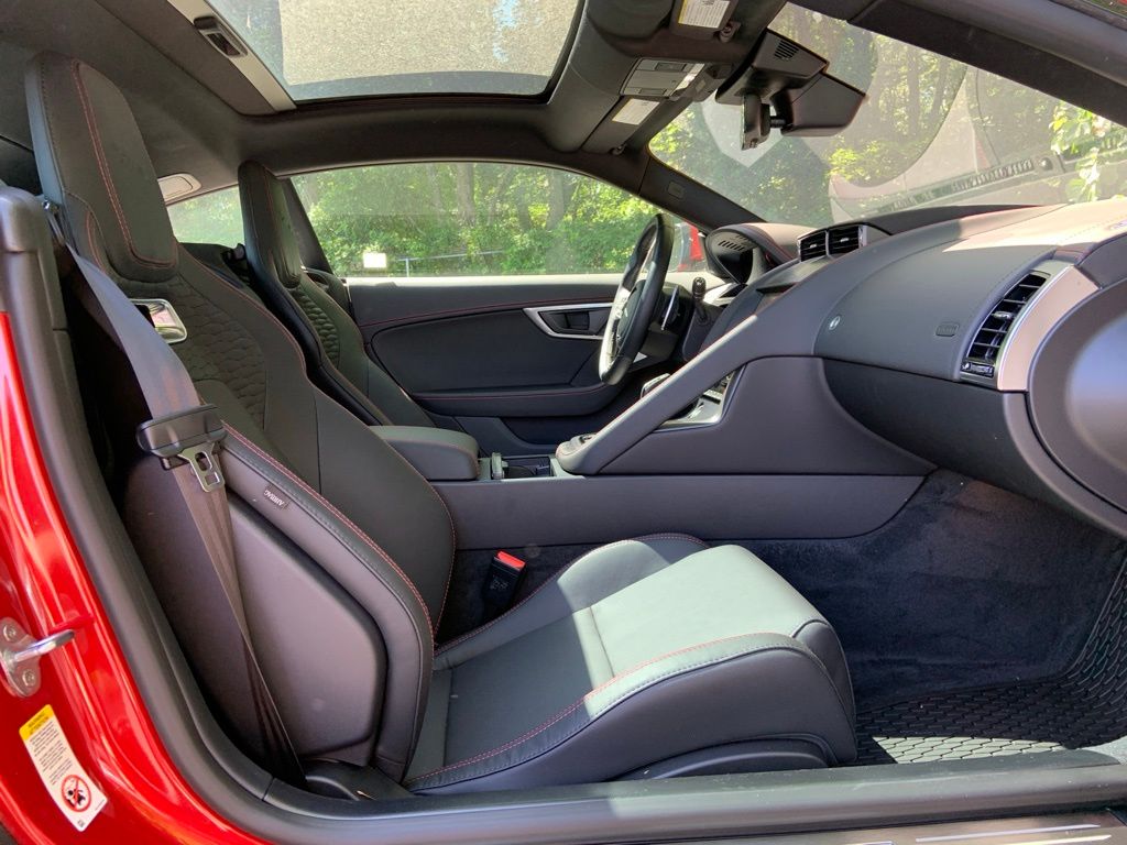 2023 Jaguar F-TYPE P450 photo 16