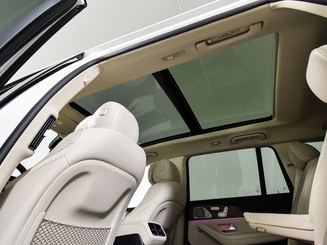 2026 Mercedes Benz GLS 450 4MATIC photo 30