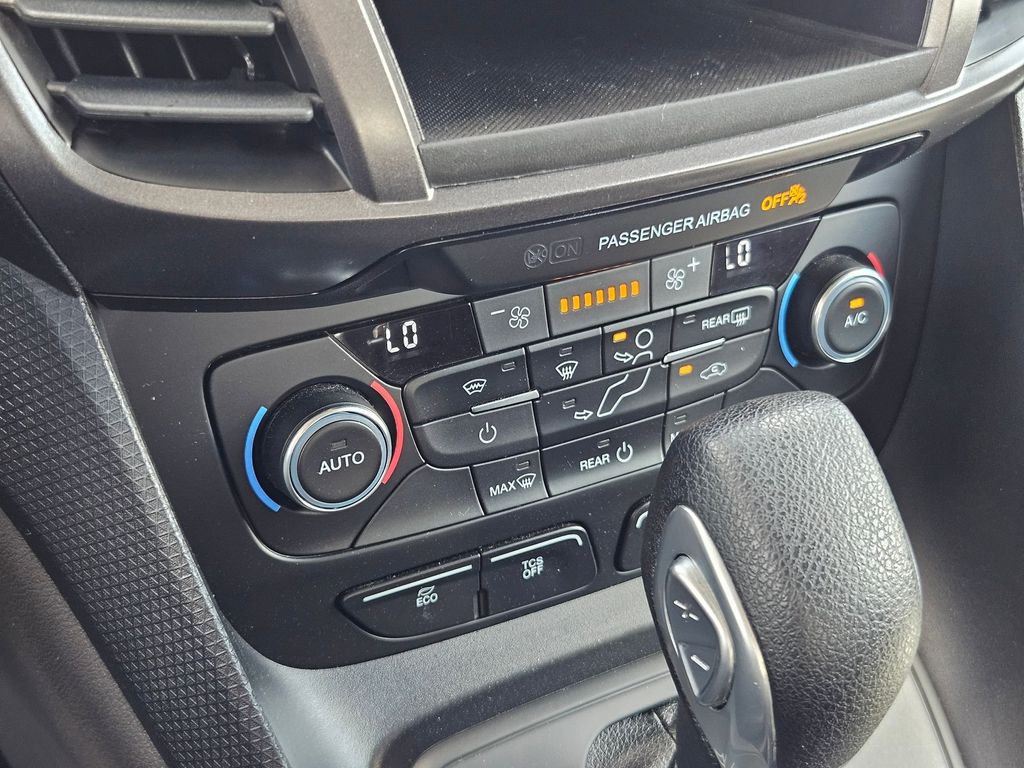2022 Ford Transit Connect XL Wagon photo 15