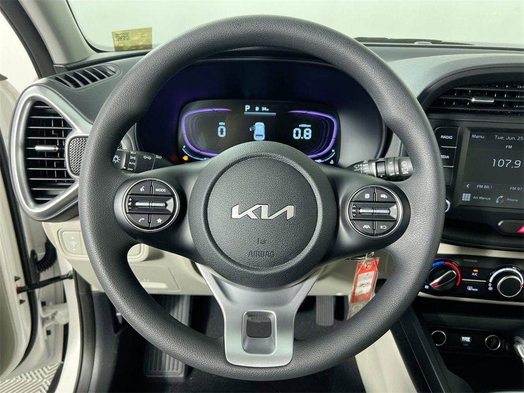 2025 Kia Soul LX S photo 14