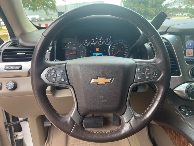 2016 Chevrolet Suburban LTZ photo 10
