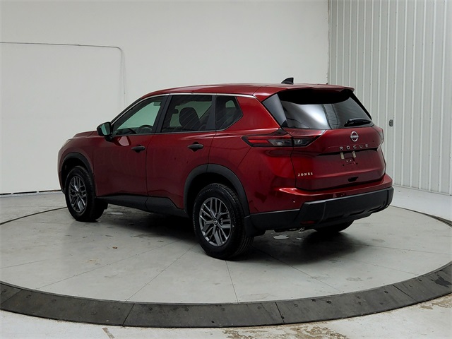 2025 Nissan Rogue S photo 4