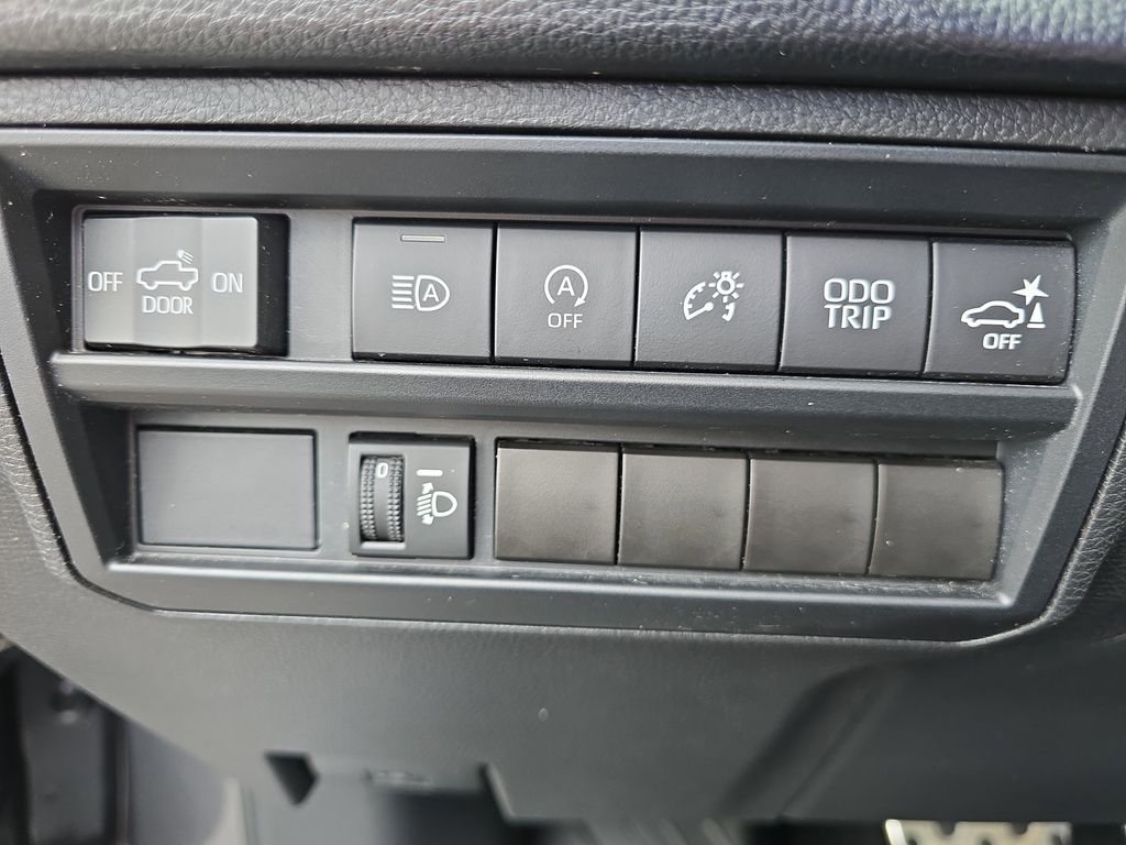 2022 Toyota Tundra SR5 photo 22