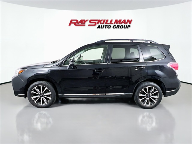 2017 Subaru Forester 2.0XT Touring photo 2
