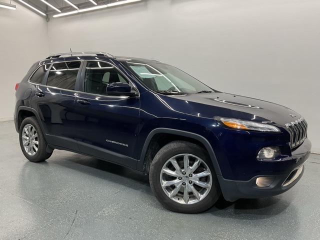 2016 Jeep Cherokee Limited photo 2