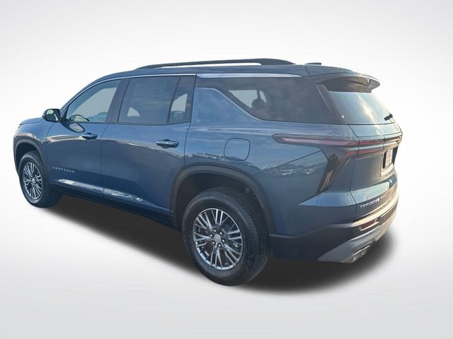 2026 Chevrolet Traverse photo 2