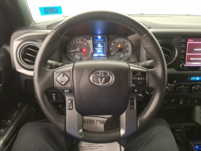 2022 Toyota Tacoma TRD Off-Road photo 13