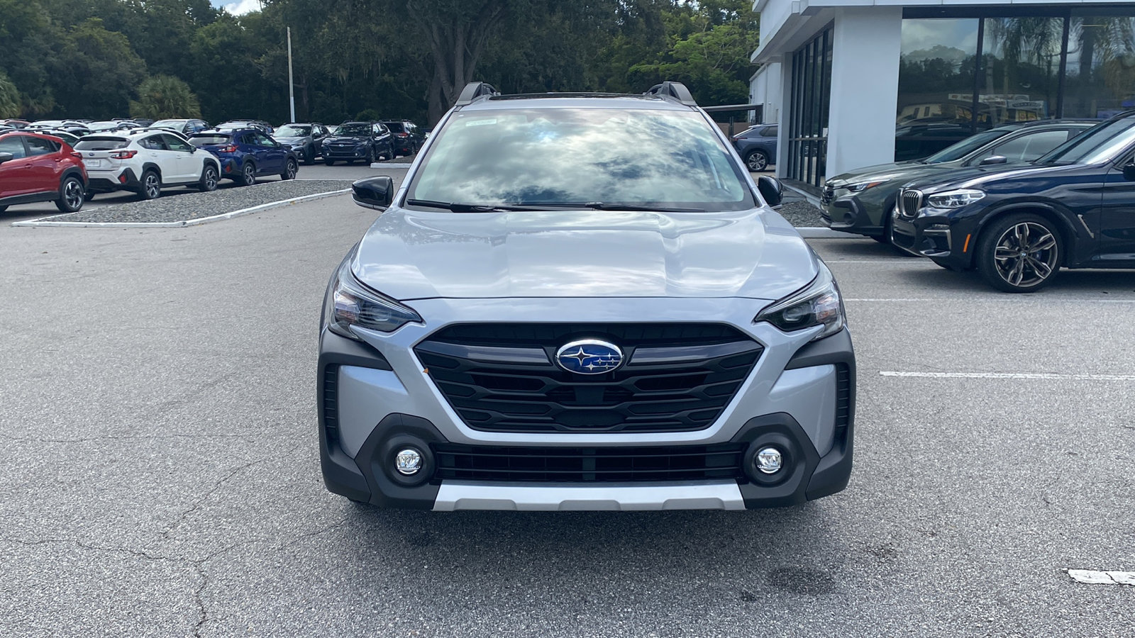 2025 Subaru Outback Limited photo 2