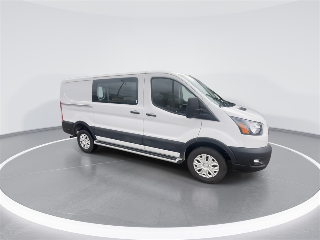 2024 Ford Transit photo 2