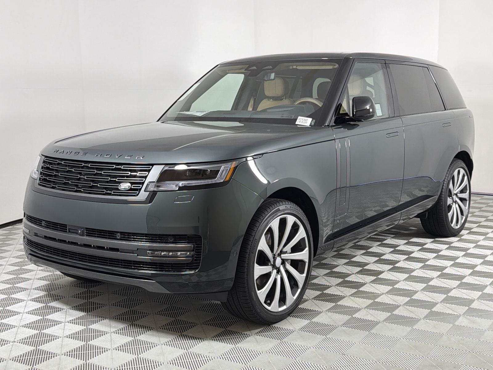 2025 Land Rover Range Rover SE
