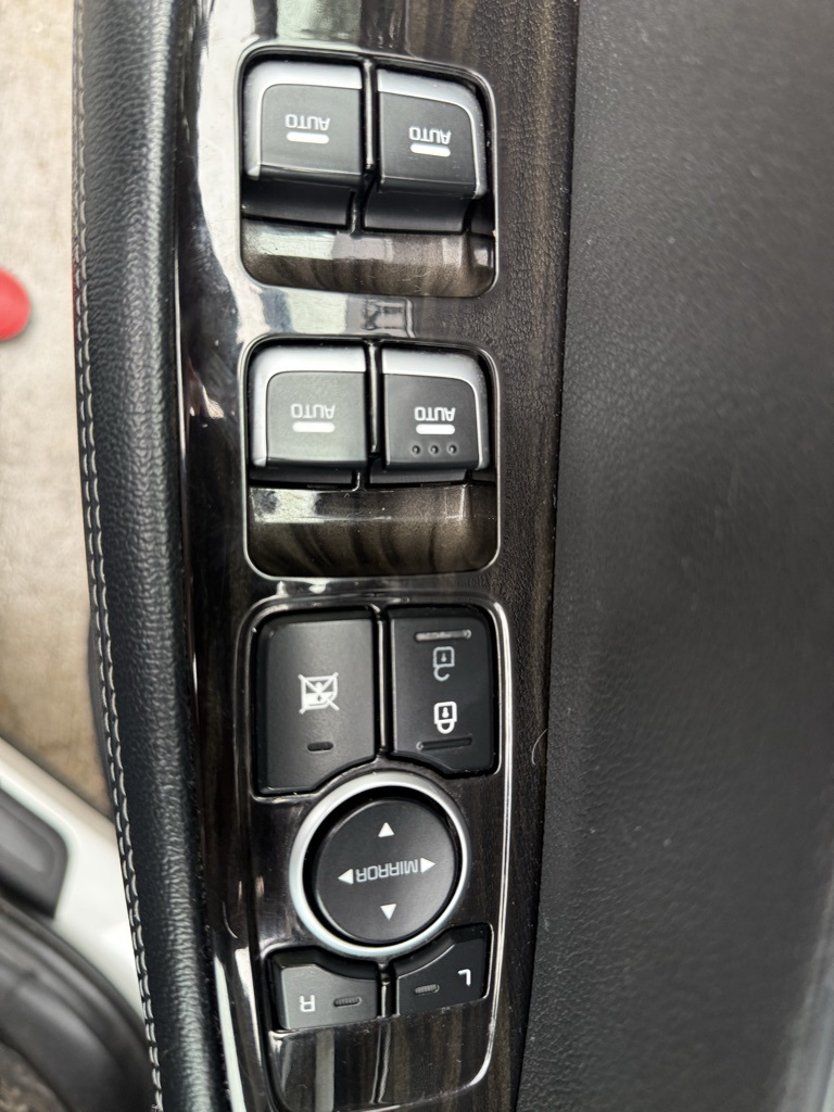 2020 Kia Sorento EX photo 17