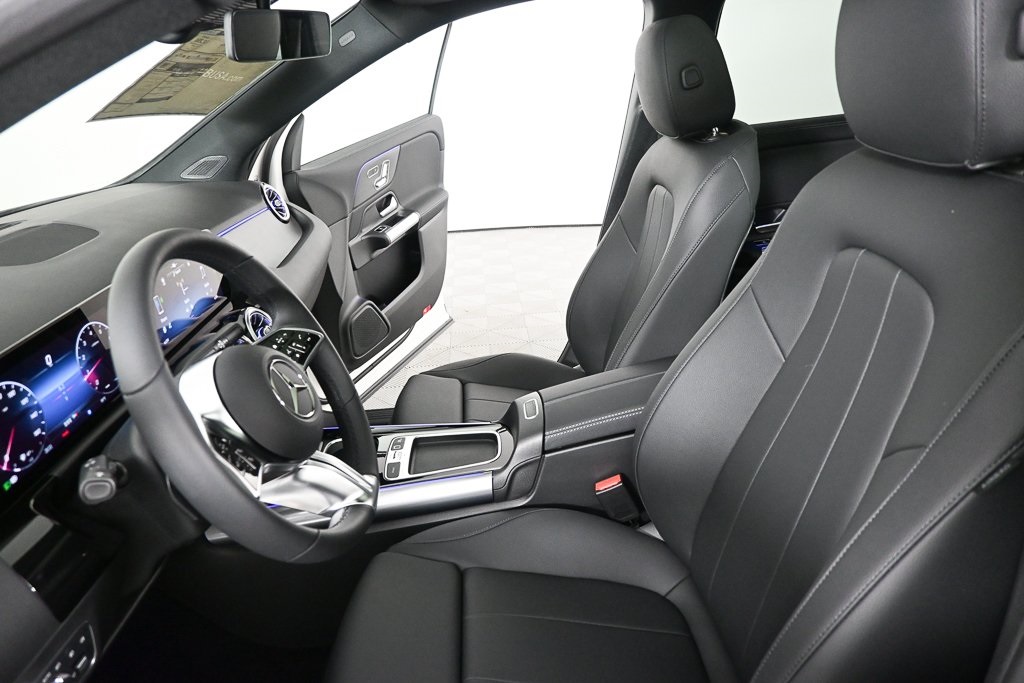 2026 Mercedes Benz GLA 250 photo 9