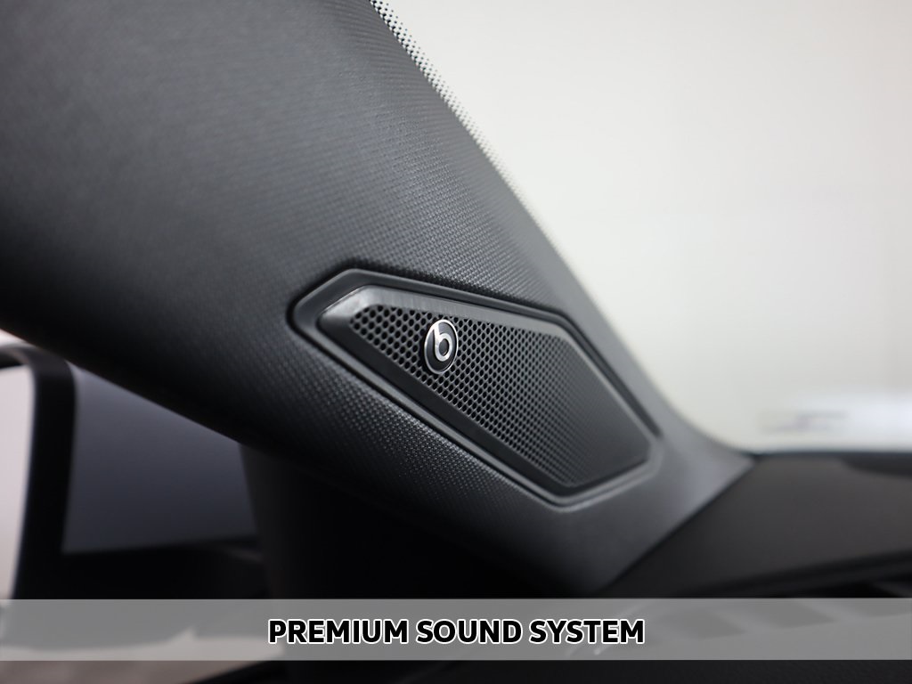 2025 Volkswagen Jetta GLI 2.0T Autobahn photo 3