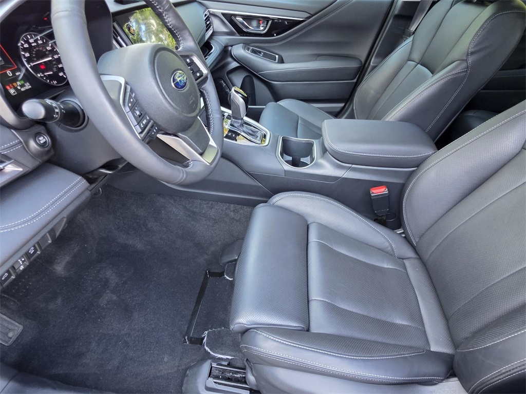 2023 Subaru Outback Touring XT photo 8
