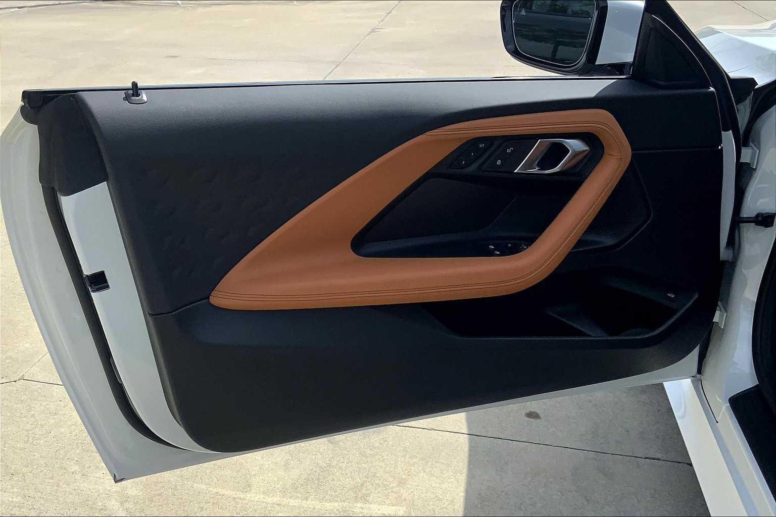 2025 Bmw 230i photo 9