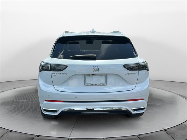 2025 Buick Envision Avenir photo 4