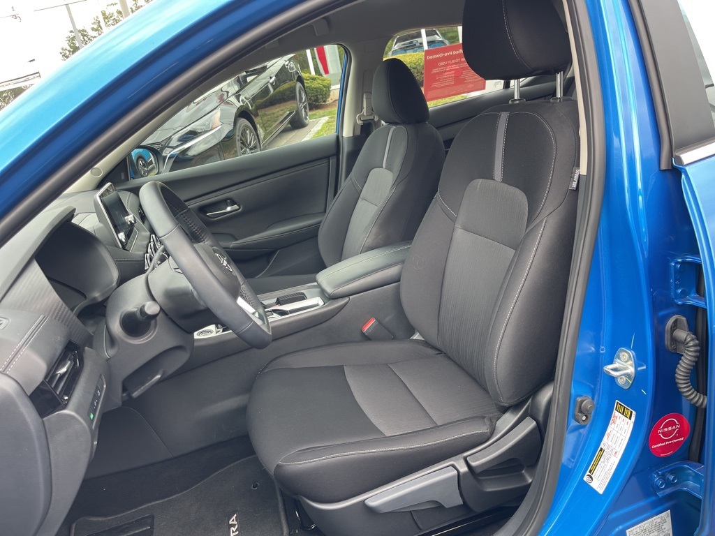 2025 Nissan Sentra SV photo 16